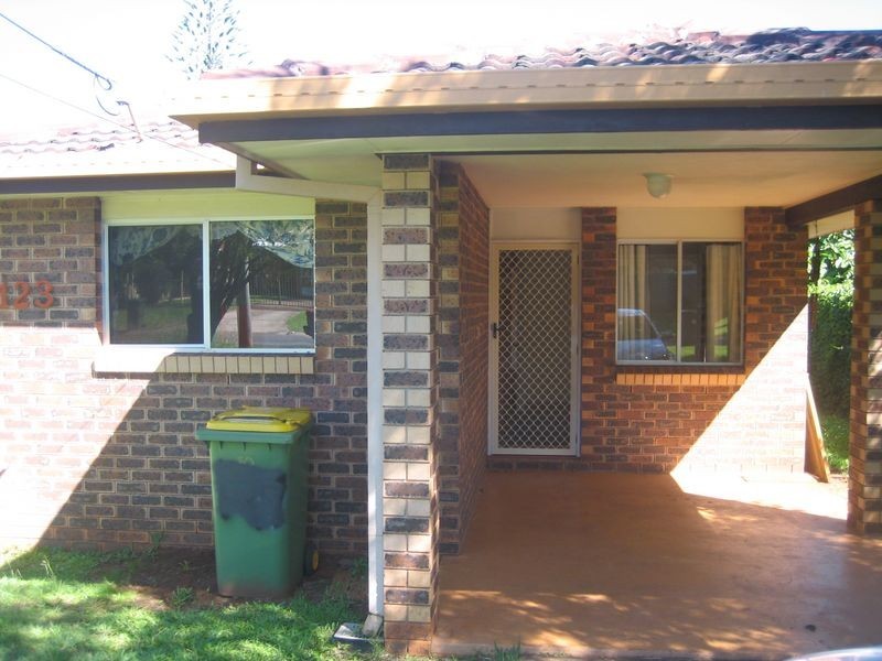 123 Dart Street, Redland Bay QLD 4165