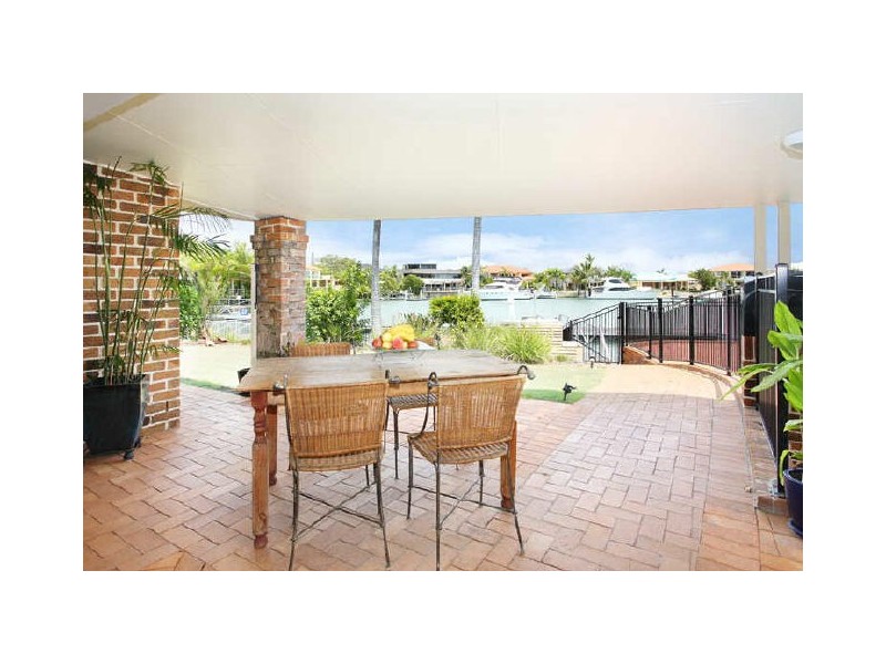 4 Caravel Court, Raby Bay QLD 4163