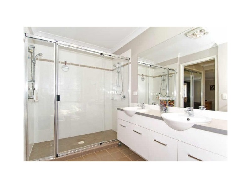 18 Pannikin Place, Thornlands QLD 4164