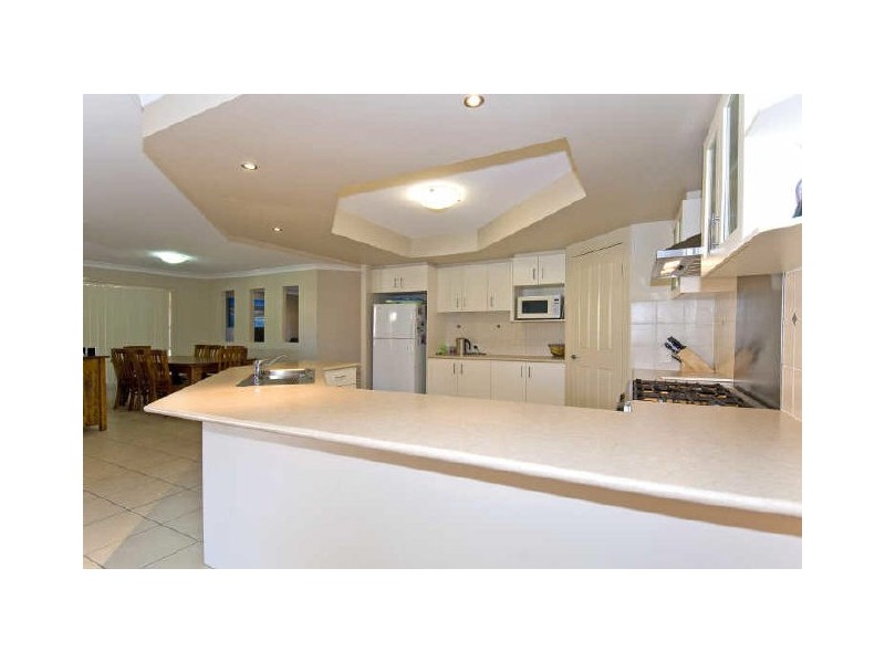 5 Calliandra Place, Thornlands QLD 4164