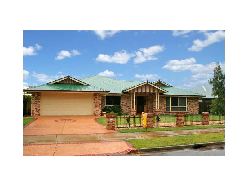 77 Clifford Perske Drive, Thornlands QLD 4164