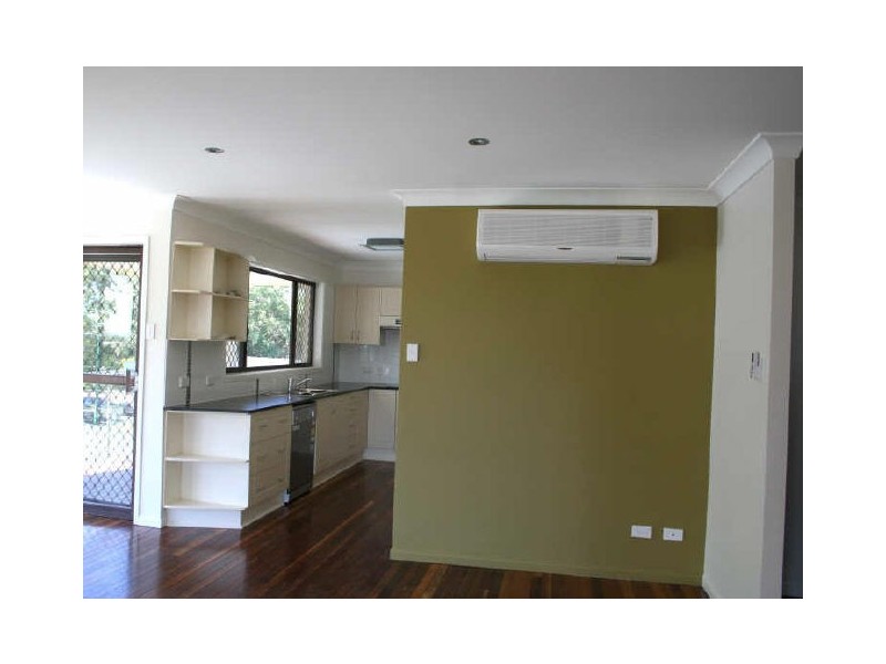 151 Smith Street, Cleveland QLD 4163