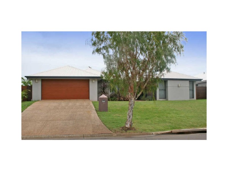 7 Denham Boulevard, Redland Bay QLD 4165