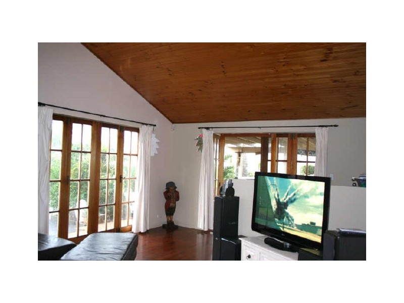 18 Creswick Place, Birkdale QLD 4159