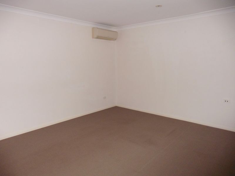 25 Kerder Street, Thornlands QLD 4164