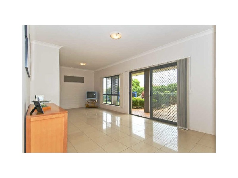 35 Attenborough Circuit, Redland Bay QLD 4165