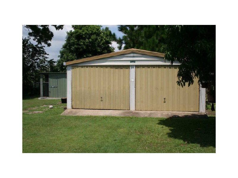 189 Redland Bay  Road, Capalaba QLD 4157