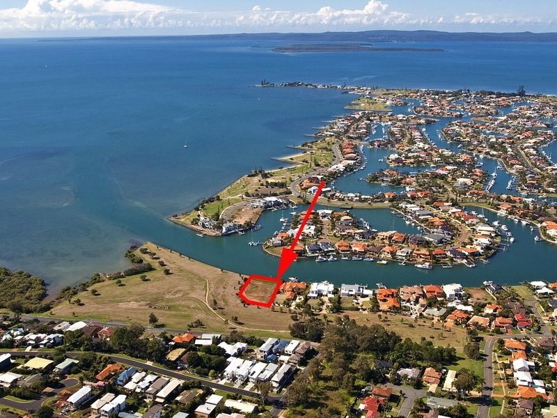 15 Grenoble Place, Raby Bay QLD 4163