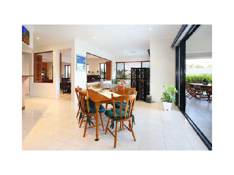 4 Caldwell Close, Thornlands QLD 4164