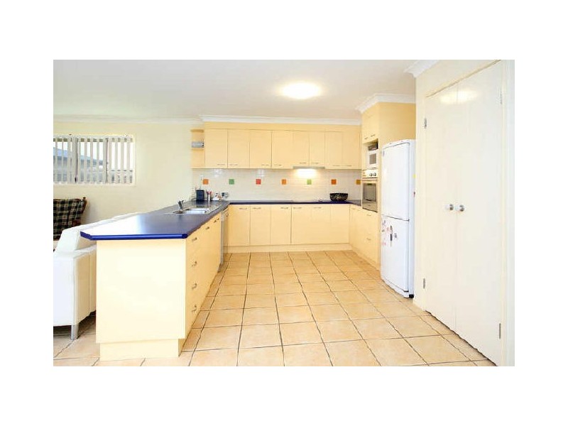 2 Manning Esplanade, Thornlands QLD 4164
