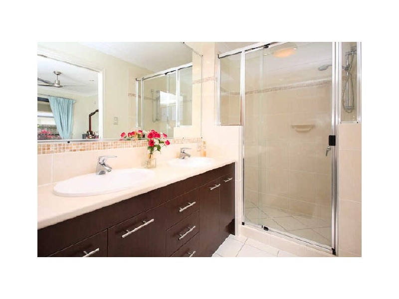 68 Ribonwood Street, Thornlands QLD 4164