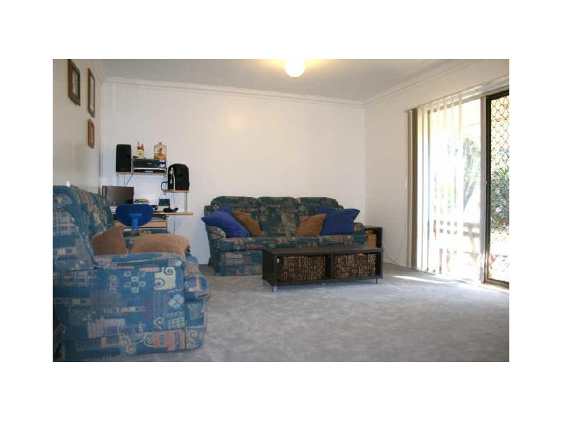 17 Blaxland Street, Capalaba QLD 4157