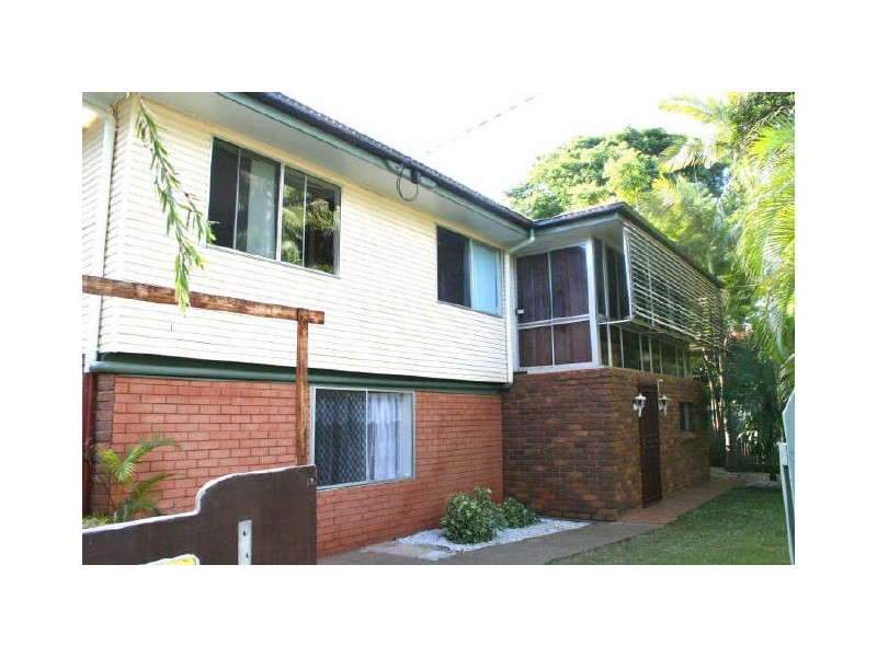4 Glen Street, Ormiston QLD 4160