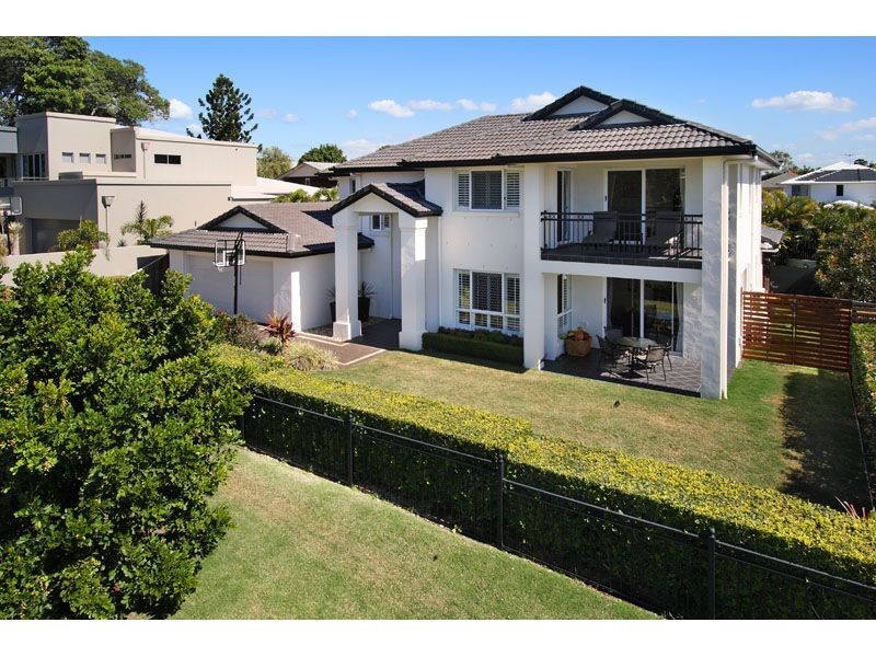 6 Yorston Place, Ormiston QLD 4160
