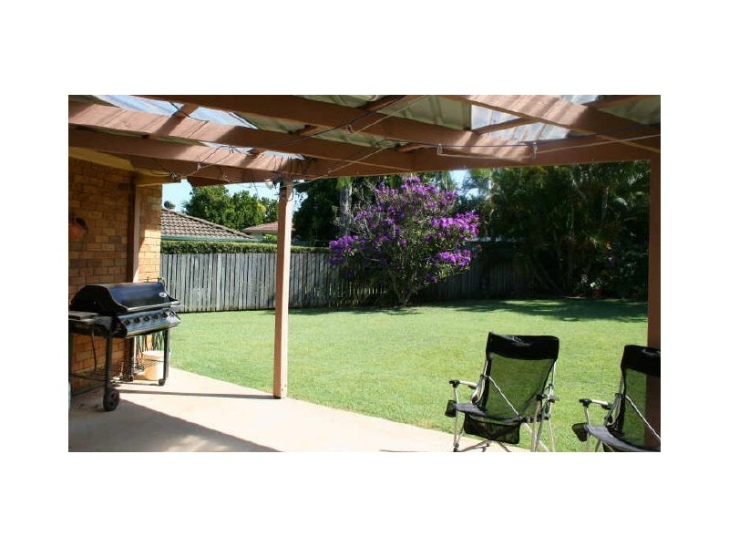 5 Belligoi Court, Cleveland QLD 4163