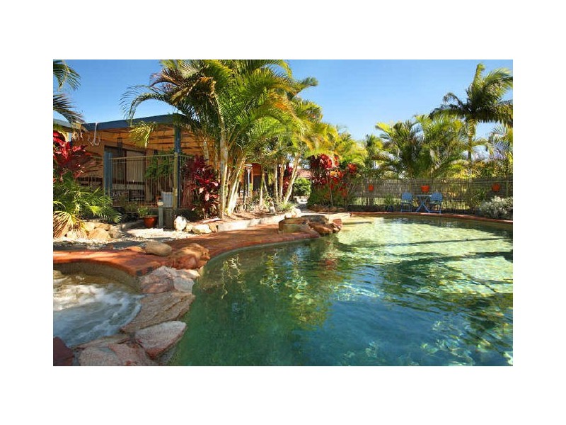 22 Jay Crescent, Redland Bay QLD 4165