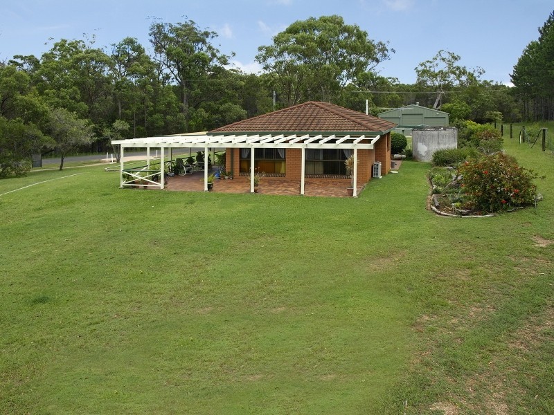 46 Rocky Passage Road, Redland Bay QLD 4165