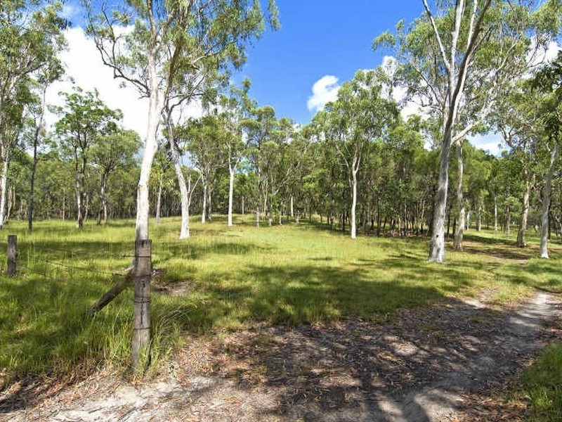 46 Rocky Passage Road, Redland Bay QLD 4165