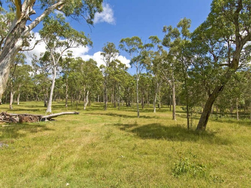 46 Rocky Passage Road, Redland Bay QLD 4165
