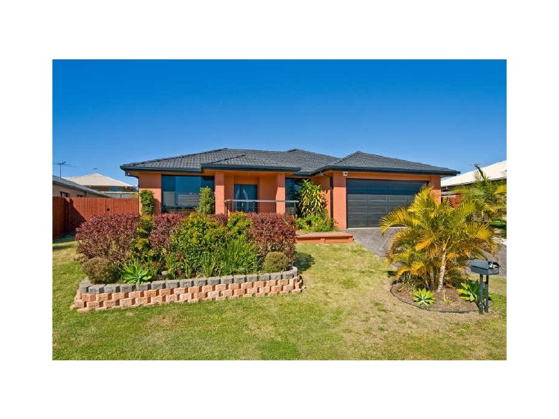 6 Balsam Street, Redland Bay QLD 4165