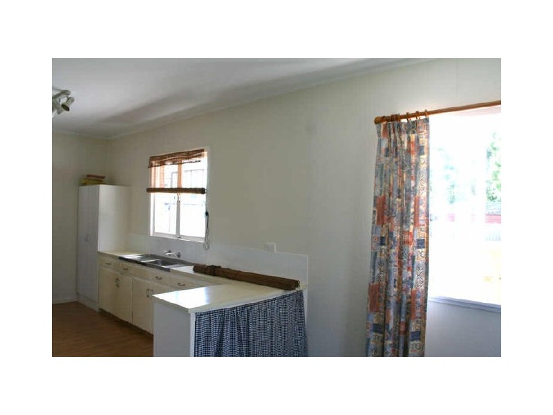 99 Colburn Avenue, Victoria Point QLD 4165