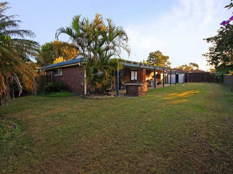 15 Andrew Street, Capalaba QLD 4157