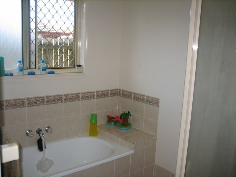 32 Kintyre Street, Victoria Point QLD 4165