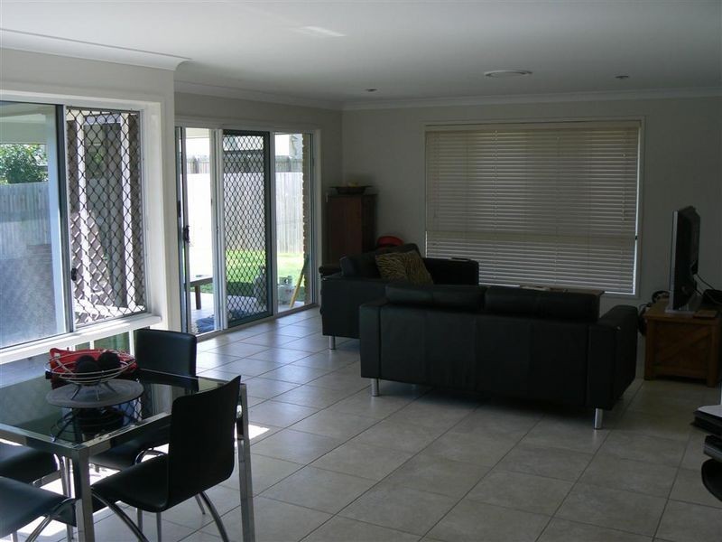 37 Waterville Drive, Thornlands QLD 4164