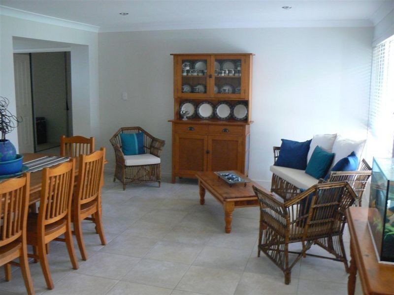 37 Waterville Drive, Thornlands QLD 4164