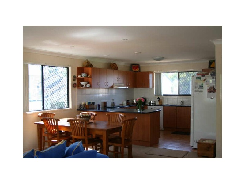 42/2 Queen Street, Cleveland QLD 4163