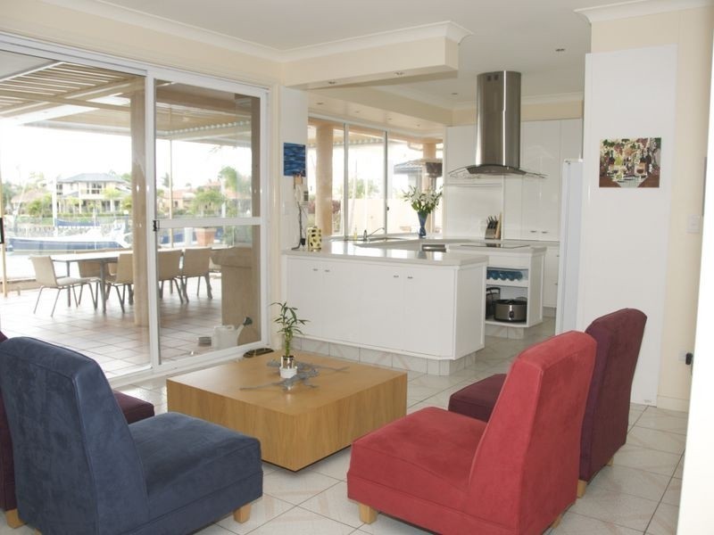 22 Anchorage Drive, Cleveland QLD 4163