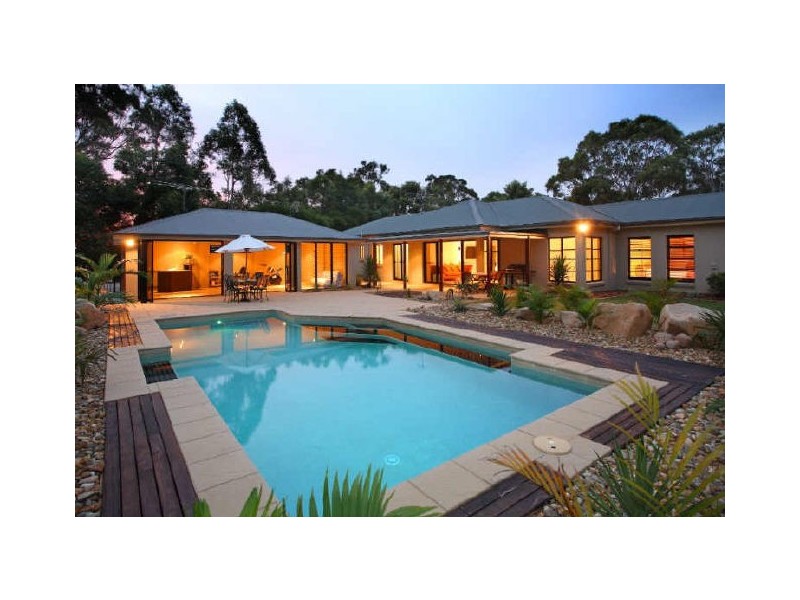 11 Ajinby Close, Thornlands QLD 4164