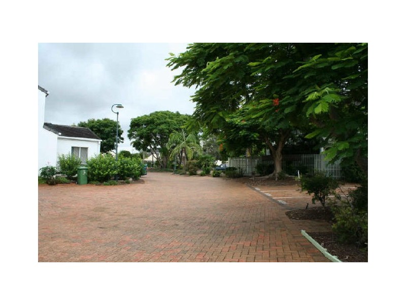 80/14 Kensington Place, Birkdale QLD 4159