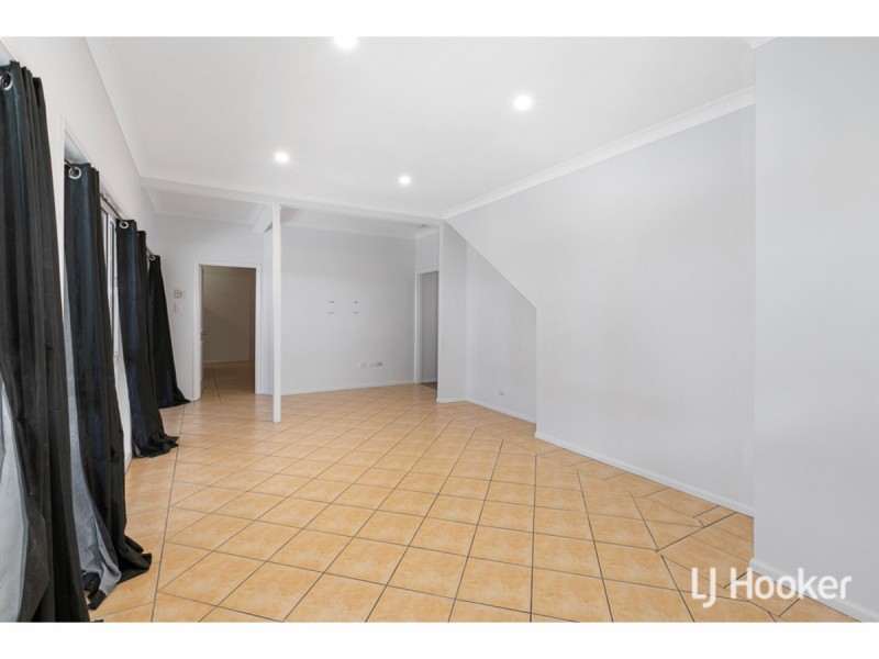 2 Riseborough Terrace, Cleveland QLD 4163