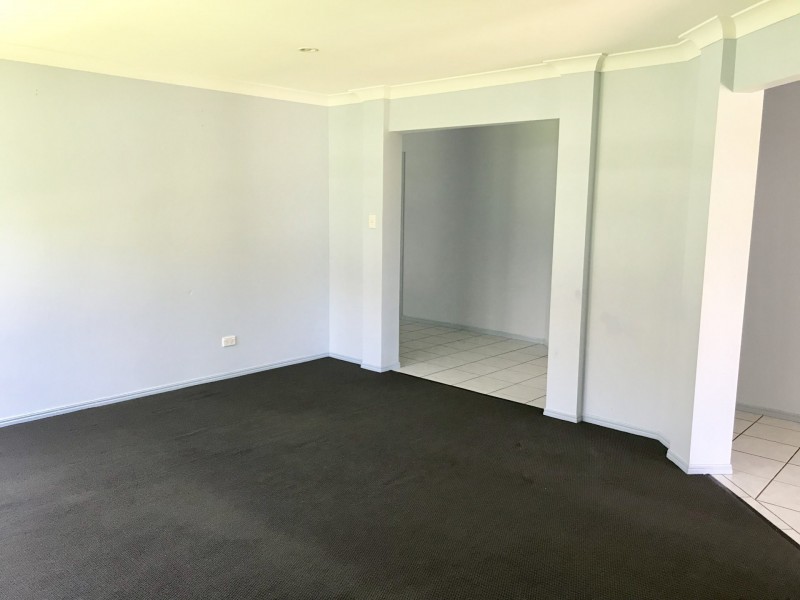 15 Cliff Close, Wakerley QLD 4154