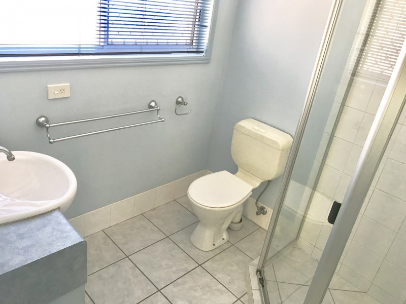 15 Cliff Close, Wakerley QLD 4154