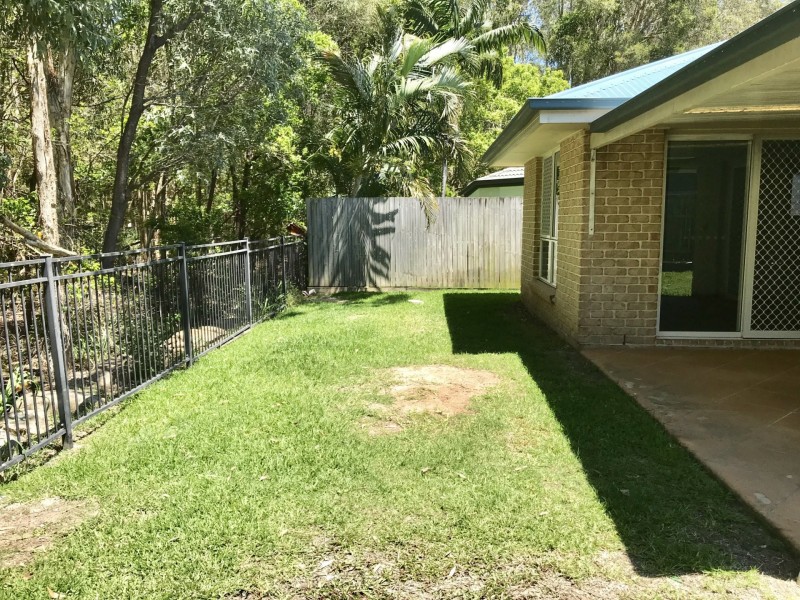 15 Cliff Close, Wakerley QLD 4154