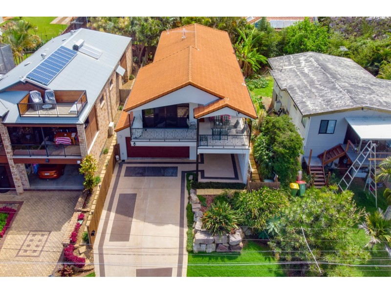 8 O’Connell Parade, Wellington Point QLD 4160