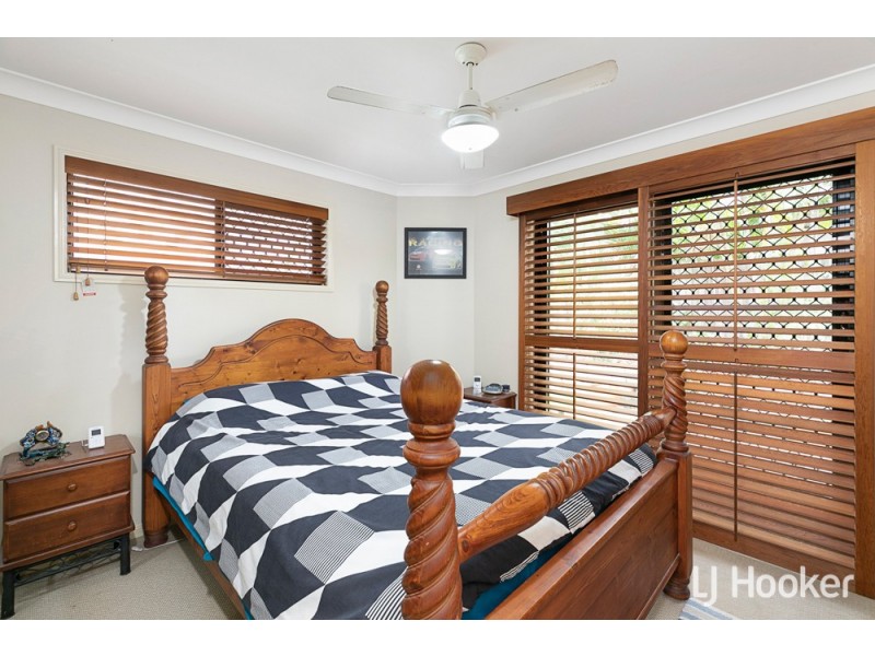 8 O’Connell Parade, Wellington Point QLD 4160