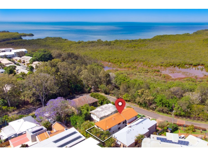 8 O’Connell Parade, Wellington Point QLD 4160