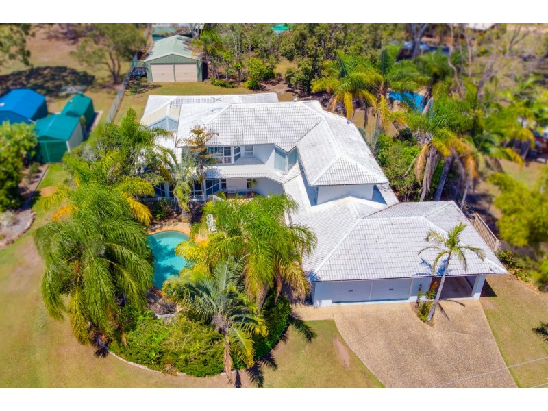 62 Whitehall Avenue, Birkdale QLD 4159