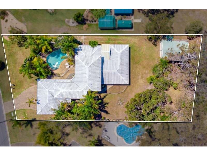 62 Whitehall Avenue, Birkdale QLD 4159
