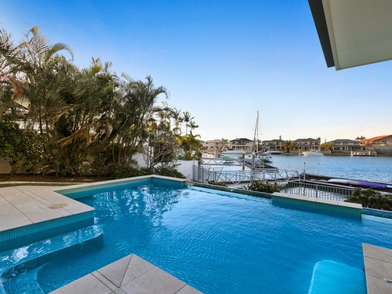 9 Seacrest Court, Raby Bay QLD 4163
