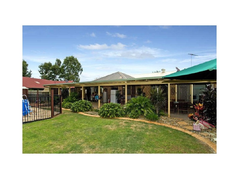 20 Sunningdale Drive, Redland Bay QLD 4165