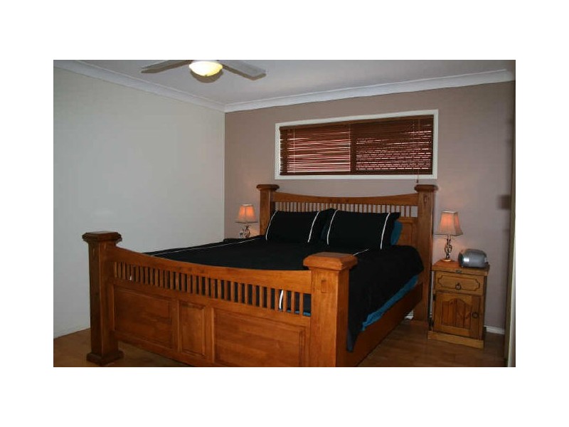 20 Sunningdale Drive, Redland Bay QLD 4165