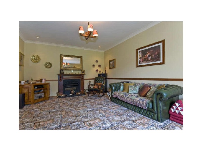 28 Elton Crescent, Capalaba QLD 4157