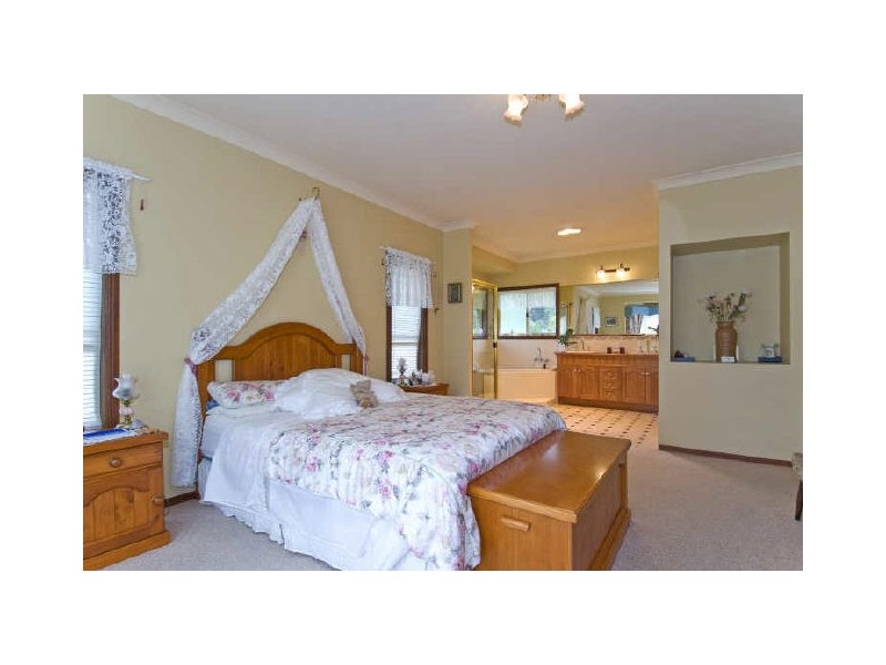 28 Elton Crescent, Capalaba QLD 4157