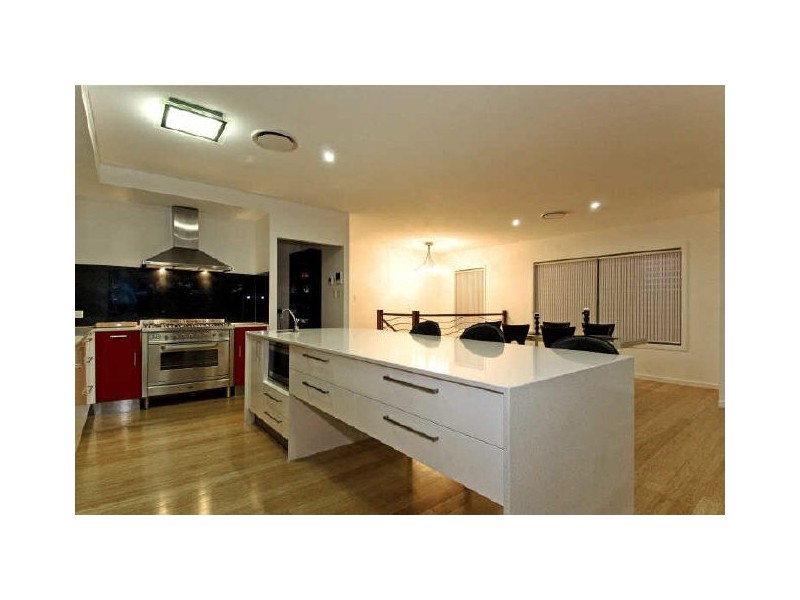 25 Alice Street, Wellington Point QLD 4160