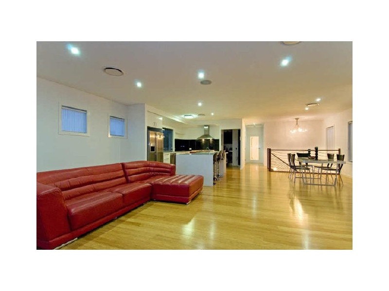 25 Alice Street, Wellington Point QLD 4160