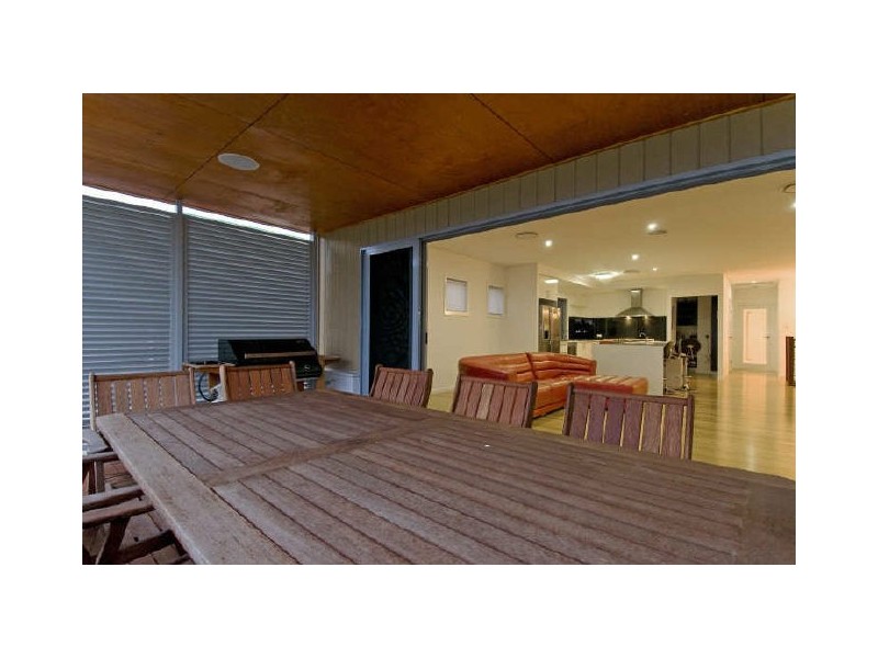 25 Alice Street, Wellington Point QLD 4160